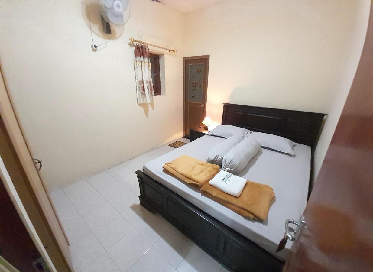 Marry Ind Gunung Kawi Guest House Malang Bumirejo Экстерьер фото